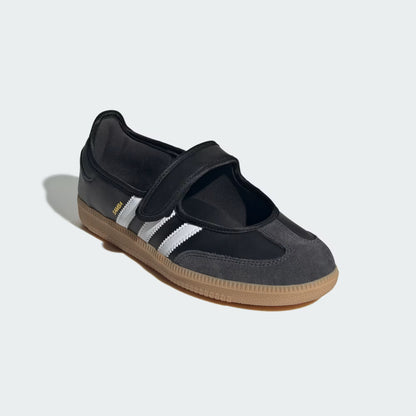 MARY JANE SHOES