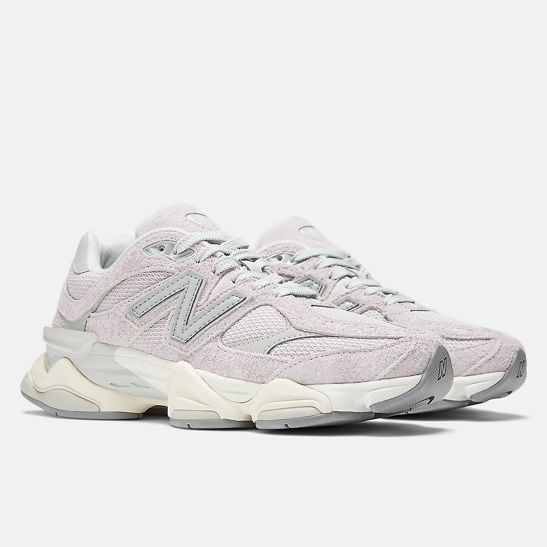 9060 [Moonbeam / Lavender]