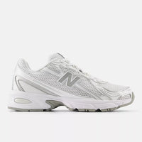 WHITE with Metallic Silver and Reflection